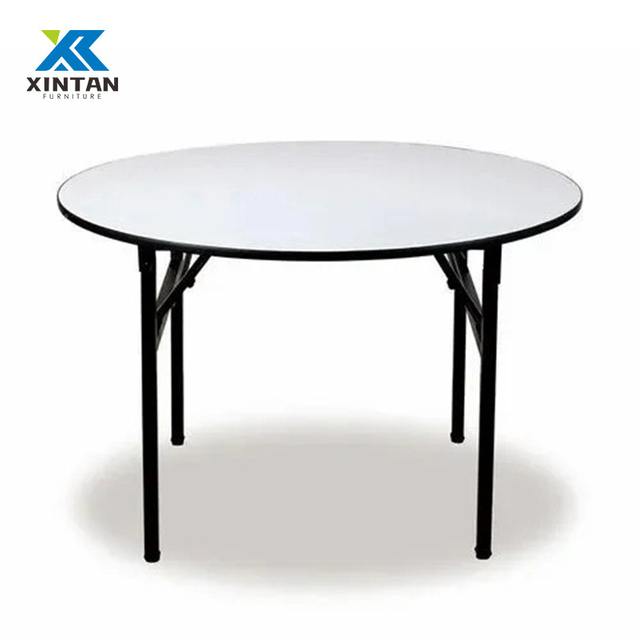 Table en PVC