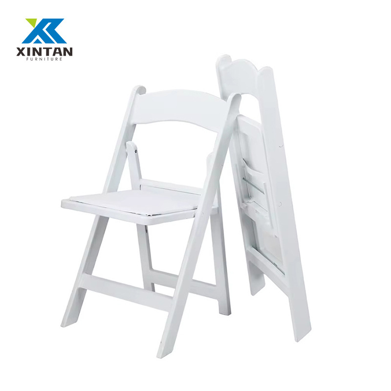 Chaise Wimbledon pliante en résine blanche - Grade commercial lourd pour l'événement de mariage, jardin, restauration en plein air (ensemble de 4)