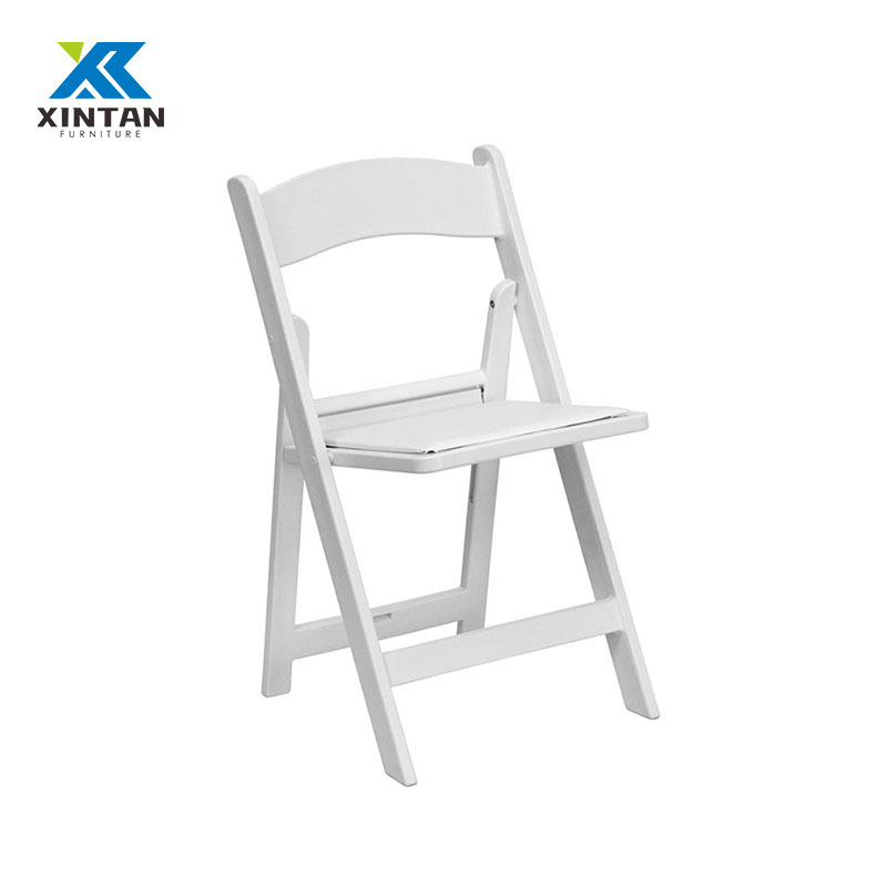 Chaise Wimbledon pliante en résine blanche - Grade commercial lourd pour l'événement de mariage, jardin, restauration en plein air (ensemble de 4)